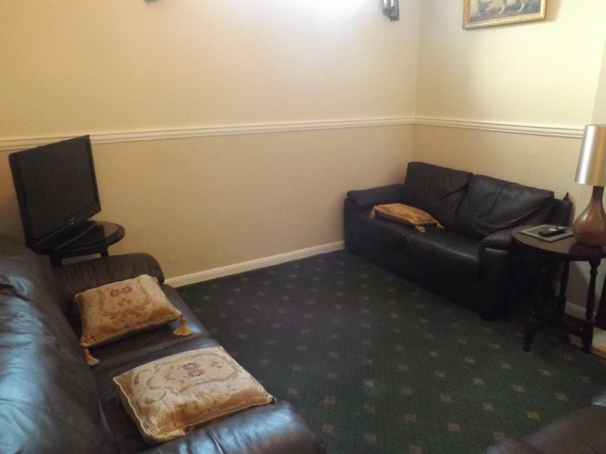 Ashleigh House Hotel Coventry Eksteriør billede